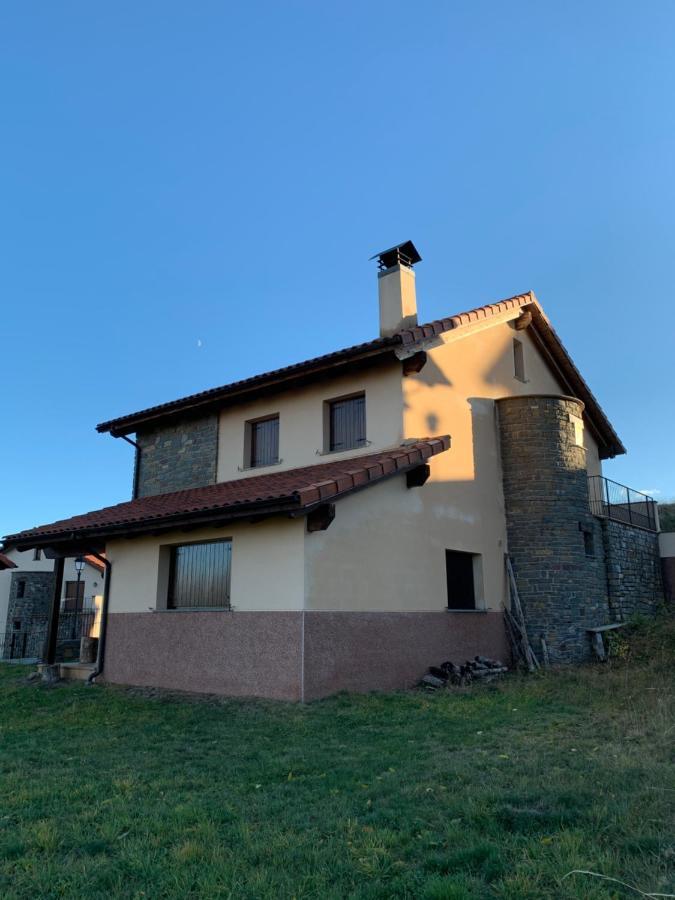 Chalet En El Pirineo De Aragon Neril Exterior photo